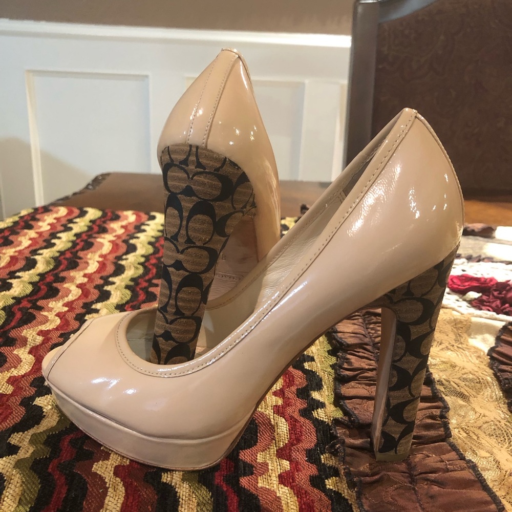 Coach Peep toe heels- Color: Nude
